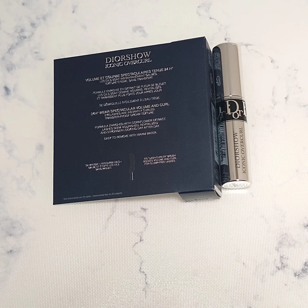 Dior Diorshow Iconic Overcurl Mascara Mini Travel Size in 090 Black